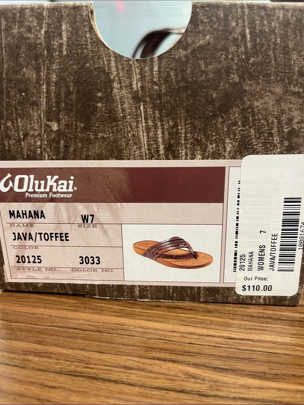 OluKai Women’s Brown Leather Strappy Toe-Post Sandals